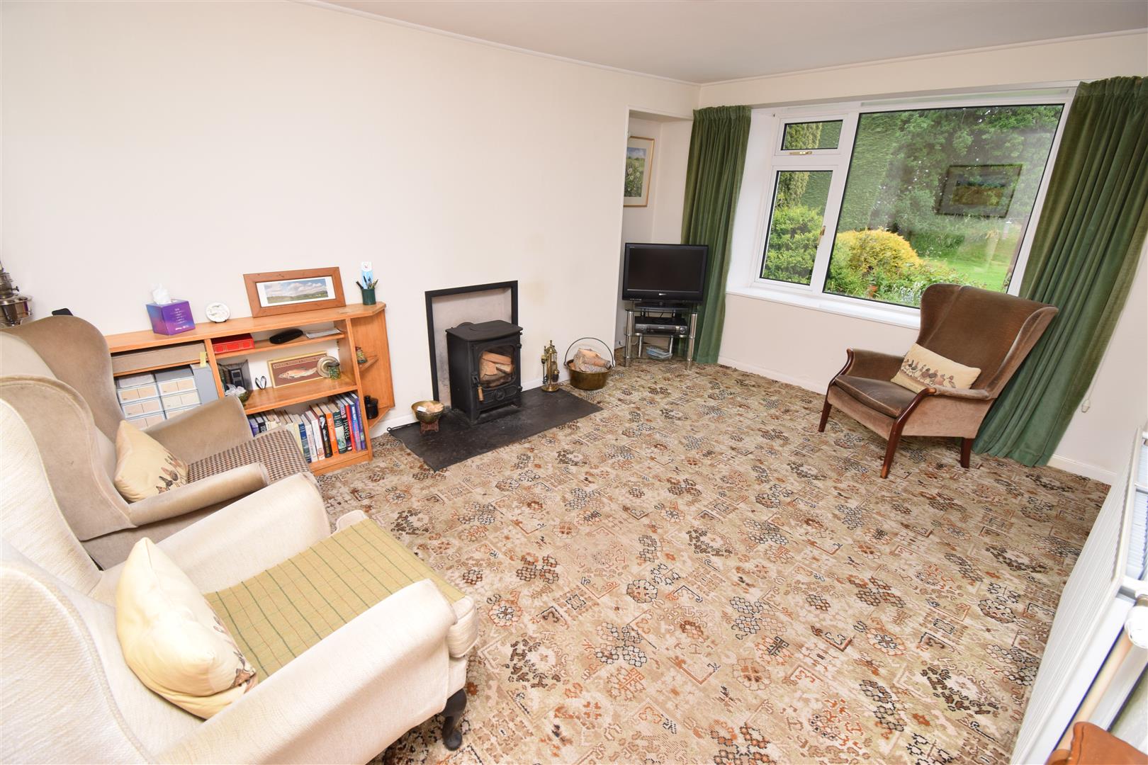 Property For Sale in Dingwall IV15 9QU Munro & Noble, Estate Agents